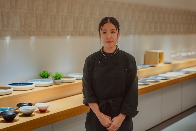 世界を舞台に活動する「SOLUNA」ラグジュアリー日本酒ブランド「SAKE HUNDRED」と初共演羽田空港で日本文化に向き合う特別回を3月12日から14日まで開催