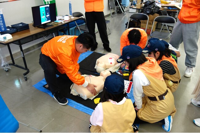 神戸学院大学、神戸マラソンEXPOに出展 - 救命体験や食の提案で大会をサポート