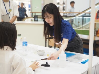 『なりきり！おしごと体験フェス』inイオン明石ショッピングセンター　～体験から学ぶ医療・福祉の世界～