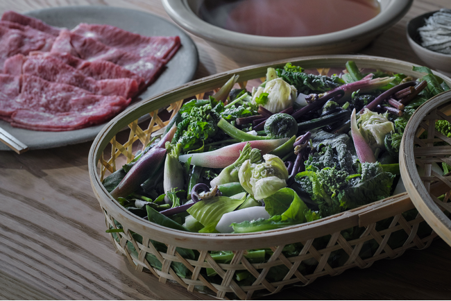 今しか味わえない、芽吹きのにがみ。和久傳、春の門出に寄り添う旬の三品を期間限定発売