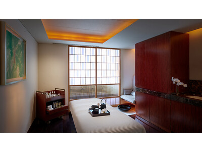 育毛鍼灸師・白石明世とザ・ペニンシュラ東京のパートナーシップによる期間限定の特別トリートメントを提供