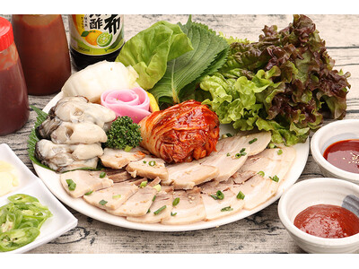 【韓国海鮮テジョンデ】冬の限定メニュー「牡蠣ポッサム(豚肉)」の提供を開始
