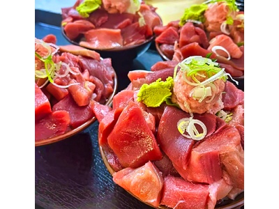 行列店「めん屋まぐ郎」、新たなまぐろ体験を提供する3種のインパクト商品を発表