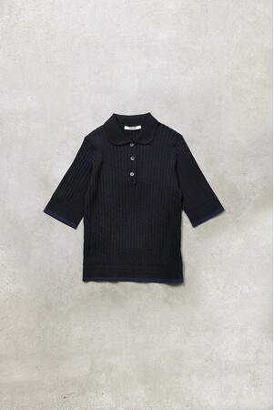 プレスリリース「ミモレ連載で人気のパリ在住スタイリスト“チャコさん”監修、「スローン」のリブニットをミモレストア別注カラーで発売！」のイメージ画像