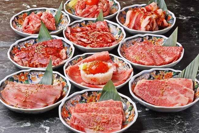 天王寺駅1分「焼肉ジャック」が贈る歓送迎会特典！8名以上の団体予約で主役1名無料、最高の門出を”食べ飲み放題で彩る3月・4月限定キャンペーン