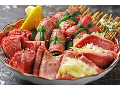 【忘年会早割】コスパ最強の”焼肉食べ放題 カルビとタン 梅田店”8名様以上で最大半額！サイコロを振って運試しキャンペーン開催