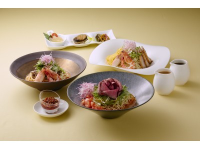 【ロイヤルパークホテル】人気の夏グルメ「涼麺」が登場。新作は贅沢なローストビーフ入り担々麺！