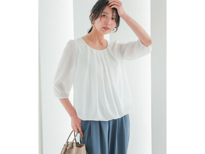 【累計販売28万枚突破】40代・50代の「新生活」を支えるアクアガレージの“信頼ブラウス”。