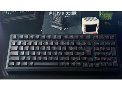 AULA�A�K�X�P�b�g�\���̗p�̃Q�[�~���O�L�[�{�[�h��W�J�����n�C�G���h���f���ɑI�΂�闝�R�Ƃ�