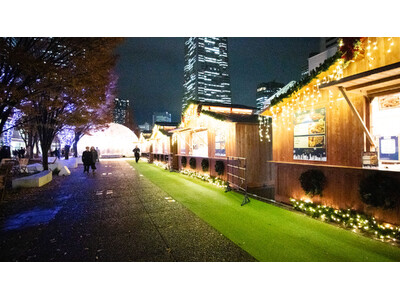 みなとみらいChristmas Market 2025、グランモール公園「美術の広場」で11月28日（金）17時から今年初開催！ 22店舗でクリスマス限定のフード＆ドリンク等を販売！