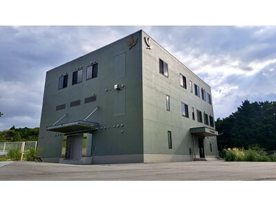 静岡県三島市に世界が注目する“ワインボトル入り高級茶”ロイヤルブルーティーの三島アトリエが本格稼働初製造...