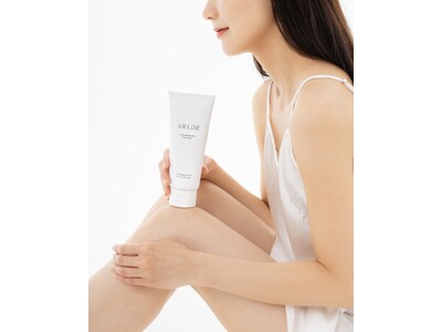 【30秒後、ベタつかない】ヒト型セラミド5種配合の高保湿ボディクリームを発売