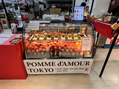 【海外進出支援実績】日本初のりんご飴専門店「ポムダムール」が、台湾の日本展で「1業者として最高売上」を記録