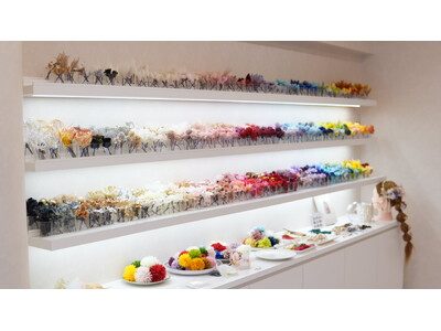 「選ぶ体験」が、ハレの日を変える--髪飾りビュッフェ f flower 東京浜松町店、6月28日にオープン1周年