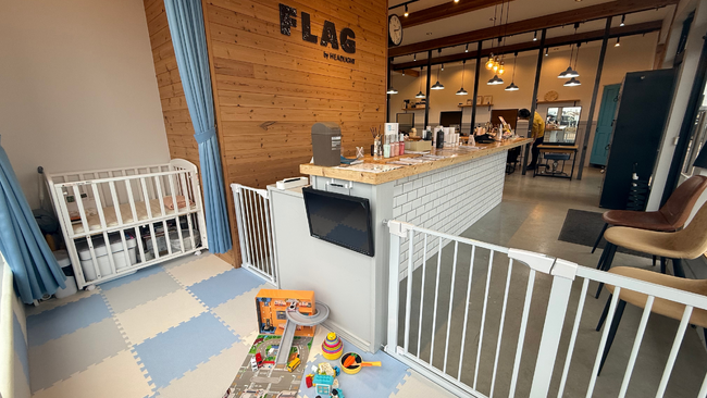 ママスクエア、新潟県に初進出！HEADLIGHTと連携し、美容室へのキッズスペースサービスを新たに開始。