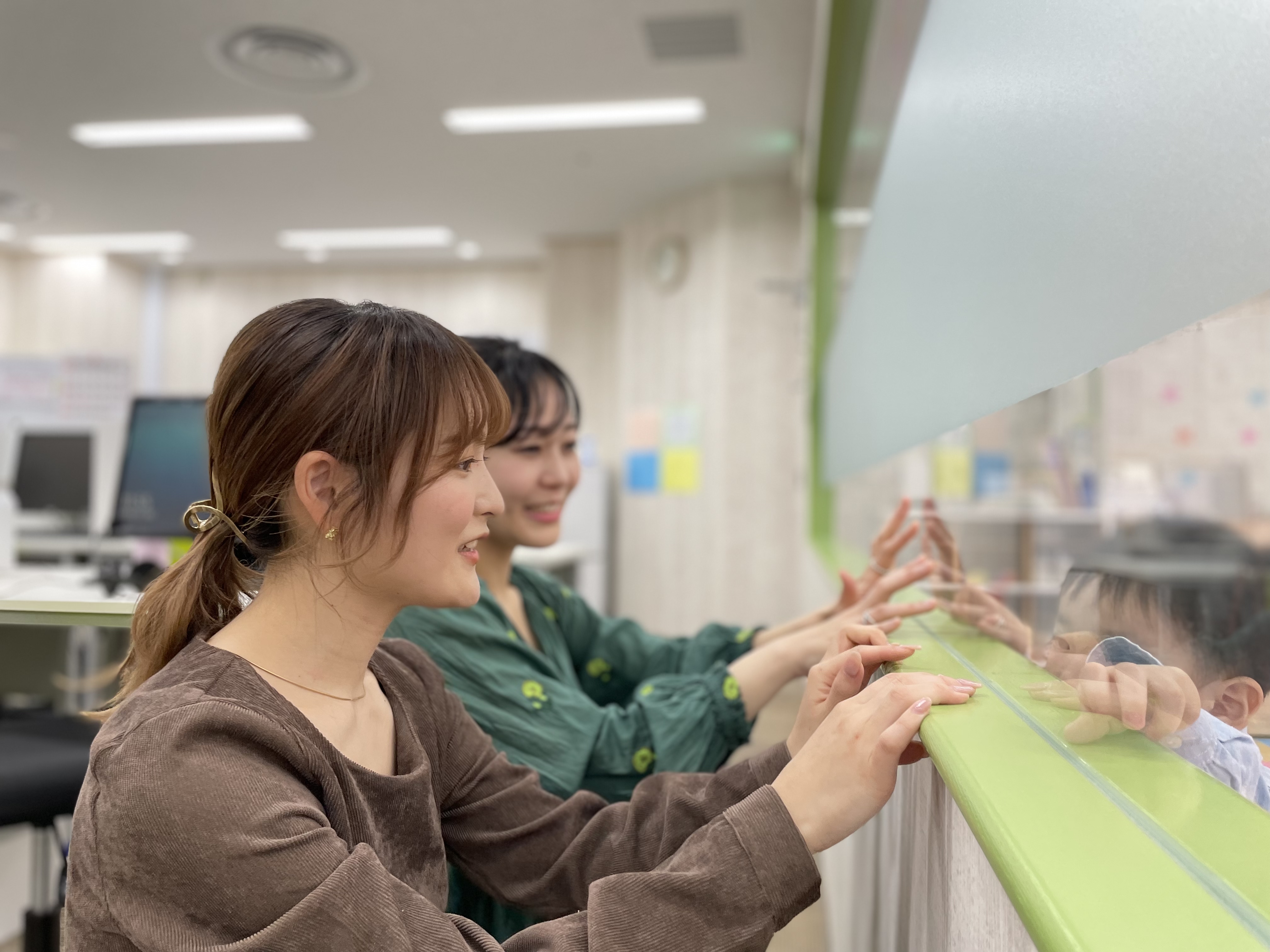 ママスクエアとウィステリア製薬が資本業務提携