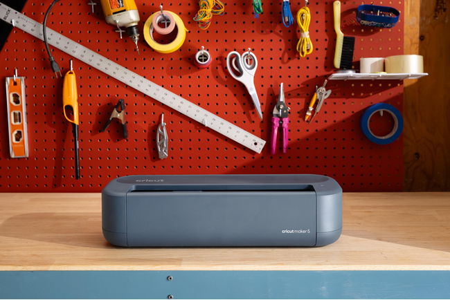 【新発売】クリエイティブの可能性を極めるフラッグシップモデル「Cricut Maker(TM) 5」本日リリース