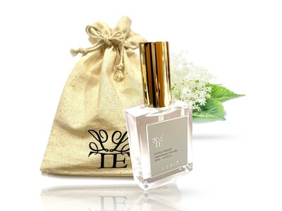 『エルダーフラワー』の香りがついに新登場。マスカットのように甘く、瑞々しい「聖なる花」の息吹をそのままに。