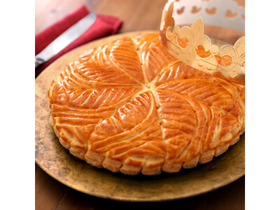 フランス・ブルターニュで愛された3代続くブーランジュリー ル ビアンにて12月28日(日)から「ガレット・デ・ロワ」を販売いたします。