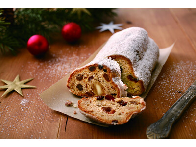 フランス・ブルターニュで愛された 3 代続く味と技。 ル ビアンにてクリスマス限定「シュトーレン」と「パネトーネ」を販売しております。