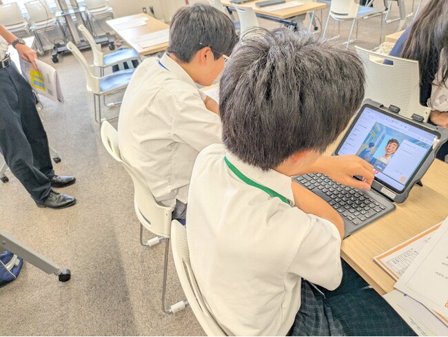 鳥取市グローバル人材育成事業にて、ジョイズのAI英会話アプリ「TerraTalk」を導入