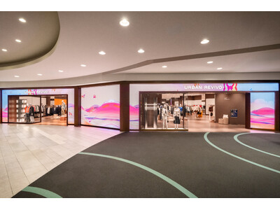 人気ファッションブランドURBAN REVIVOが初上陸。首都圏に1号店が開業。