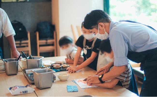 【大戸屋×専修大学】親子で楽しむ！やさいクレヨンワークショップをゴールデンウィークに開催。