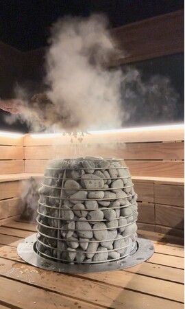 水風呂16.5℃とHUUM HIVE18を導入前に体験──民泊・設計向け“失敗しない判断軸”を示すサウナショールーム 令和8年2月14日オープン