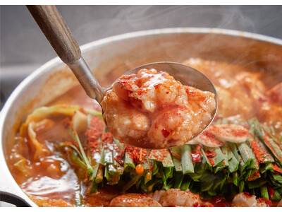 “夏に敬遠されるもつ鍋”の常識を覆す！博多名物×旨辛麻辣の新提案「博多RED 麻辣もつ炊き餃子」「旨辛もつ鍋」博多もつ鍋やまや 夏季限定メニューを6/1（月）より提供開始！