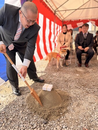 創業103年の技術でつくる無添加住宅、愛犬と参加できる上棟式を開催。地域住民も見守る暖かい家づくりイベント始動