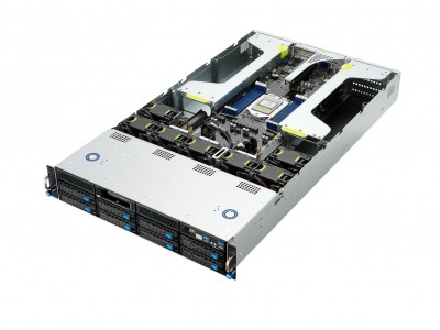 ASUSがNVIDIA A100 PCIe GPUを搭載したESC4000A-E10サーバーを発表