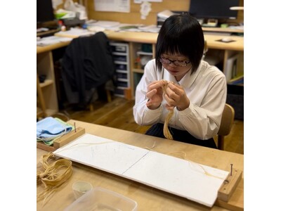 ダウン症の女性が伝統技術を支える「日本でいちばん大切にしたい会社大賞」審査委員会特別賞を受賞