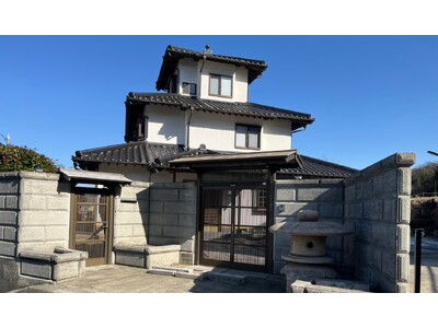 千葉・鴨川に一棟貸し別荘「鴨川城」オープン − 3/27までプレオープン価格で提供中