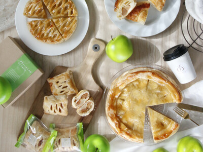 【軽井沢・蓼科・河口湖・京都・飯島】農林水産大臣賞受賞のアップルパイ専門店が贈る、希少な青りんご尽くしの...