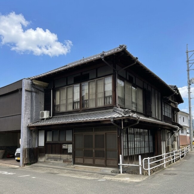 プレスリリース「広島・八木灘の恵みと、人の営みを紡ぐ。築100年を超える古民家を再生した体験型拠点「中瀬戸」が始動。第一弾として、地域商社「やぎなだ商店」が【2026年4月25日】グランドオープン。」のイメージ画像