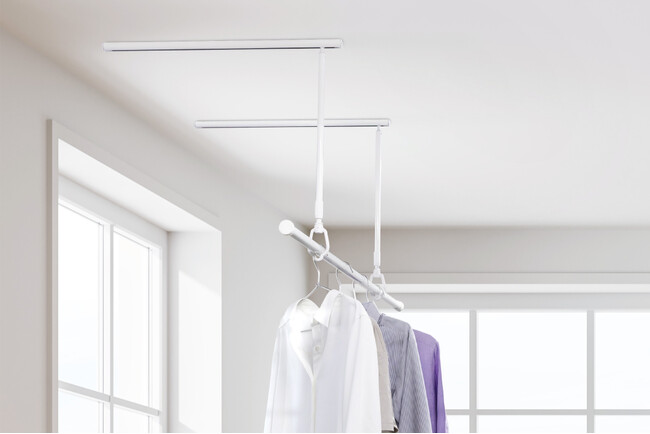 生活動線を妨げない新発想「スライド式室内物干し　TAR5686」が4月1日発売