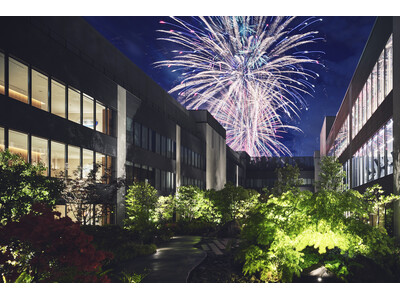 【インターコンチネンタル横浜Pier 8】みなとみらいの夜空に煌めく花火を堪能　1日限定、花火観賞宿泊プランを5月20日（水）から販売開始