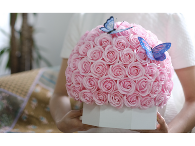 新ソープフラワーブランド「8CA（ハチカ）」誕生。オートクチュール職人の父から受け継いだ“魔法”を一輪に。