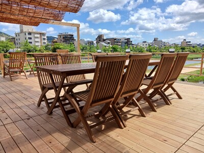 【Shizuru鴨川】1日1室限定、京の夏の風物詩「納涼床」を専有する113平方メートル の特別客室が誕生