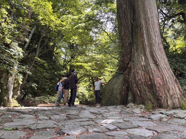 鳥取県大山寺エリアに株式会社 大山流域研究所を設立 「流域哲学道場 天狗茶屋」構想を始動