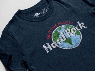 アメリカンレストラン「ハードロックカフェ」ロックショップ　ハードロックカフェのモットー‟Save the Planet”をテーマにした「2022 Save the Planet Collection」