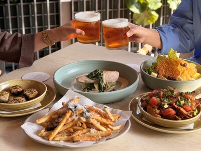 【サラベス BASEGATE横浜関内店】開放的なテラス席で楽しむ、美食と美酒のひととき「AUTUMN BEER TERRACE 2026」