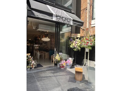 ヒットを生み出す飲食プロデューサー藤川雅美（通称：チャーミー）が初の直営店「SWALLOW STUDIO」を大阪にオープン