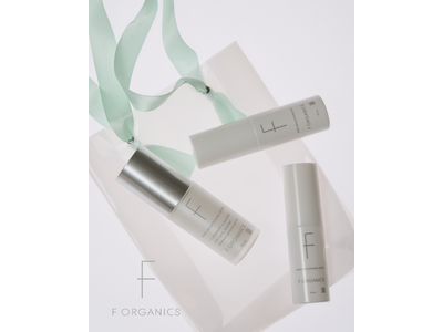 【F ORGANICS（エッフェオーガニック）】夏の透明感ケアや毛穴汚れ対策に！肌悩みに合わせて選べる2種のサマーキットが数量限定で発売！限定のクリアバッグ付き