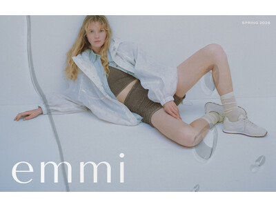 【emmi】今シーズン登場のUGGニューモデル”W GoldenGlow Toggle”を別注＜4月1日(水)全国発売＞