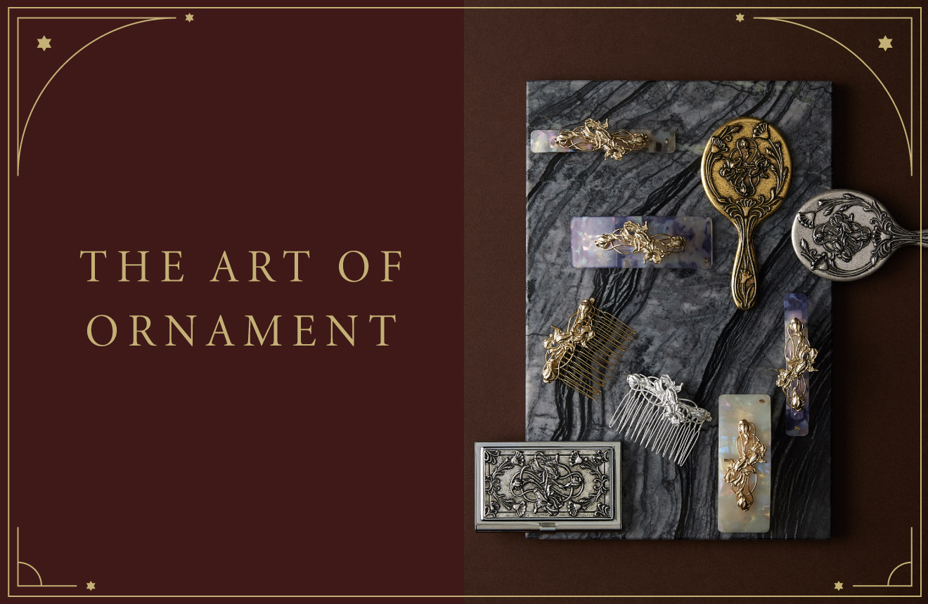 【MUCHA】『四つの花（1898年）』の「アイリス」をモチーフにしたシリーズが再登場 「THE ART OF ORNAMENT」をテーマに秋の新作を発売