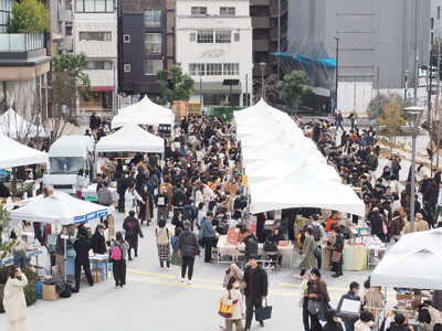 来場3万人超、全国36書店が集結！「読む」と「書く」の魅力を発信する大型マルシェイベント「読の市」開催