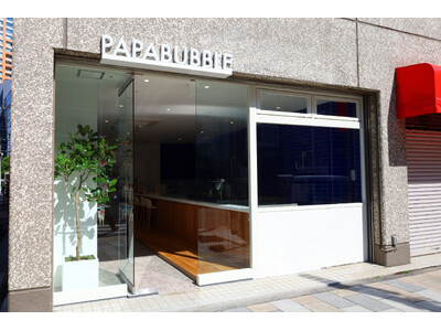 日常の延長に、少し特別な寄り道を。“帰りに寄りたくなる一軒”が渋谷青山に誕生　PAPABUBBLE渋谷青...