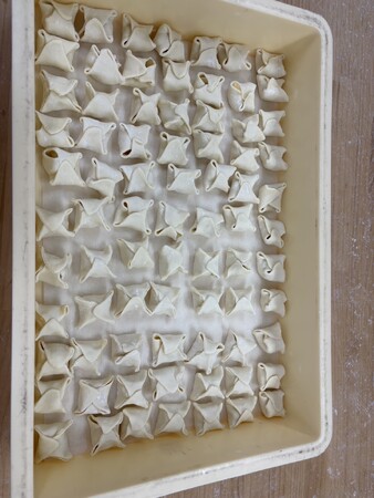 春限定「プチアップルパイ」を発売