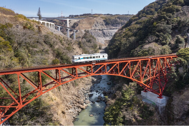 【南阿蘇鉄道初】観光トロッコ列車をけん引する「DB16形機関車」とレールバスを自分で運転!数を減らしている「自動空気ブレーキ車」をW体験できる特別企画